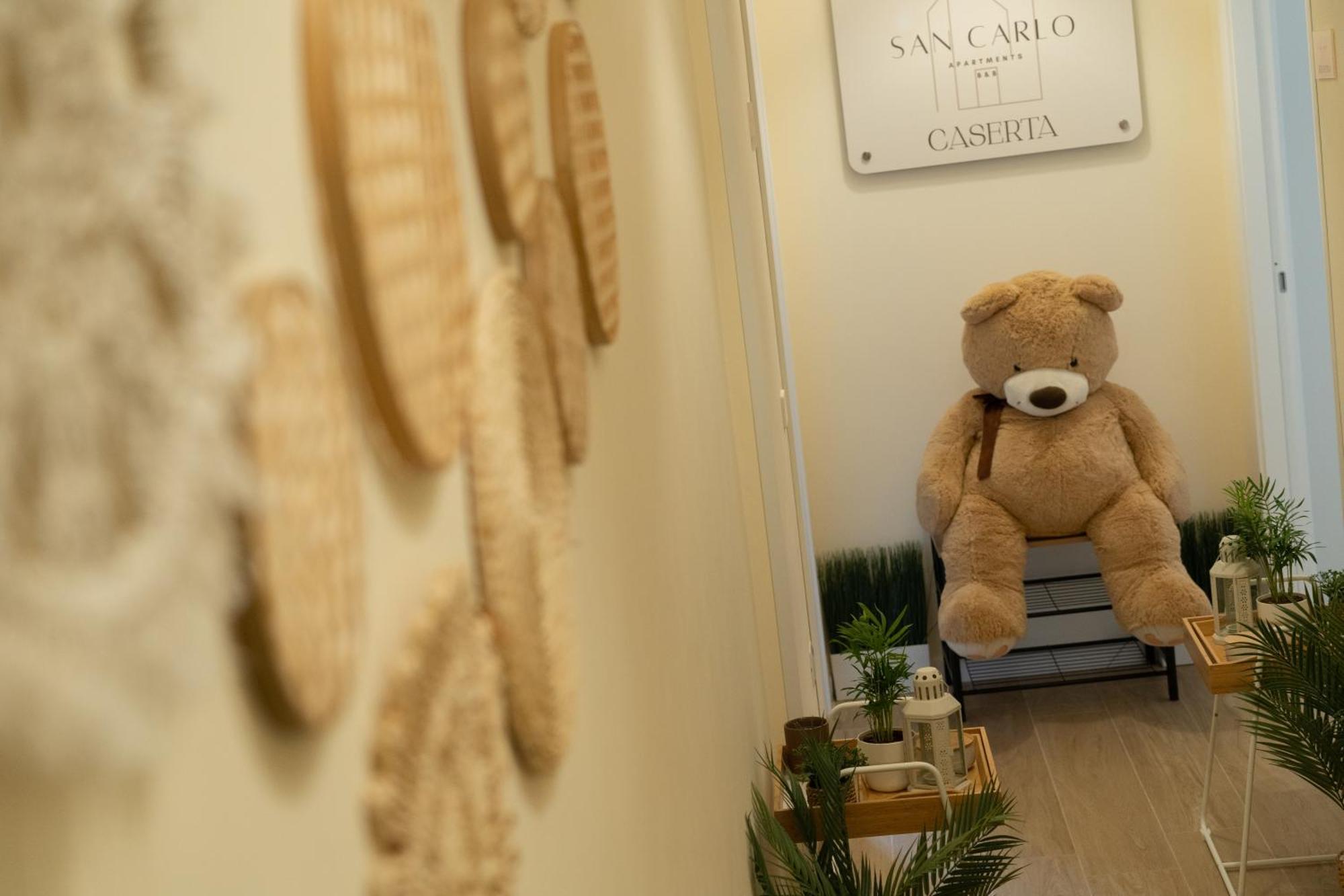 San Carlo Apartments B&B קאסרטה מראה חיצוני תמונה